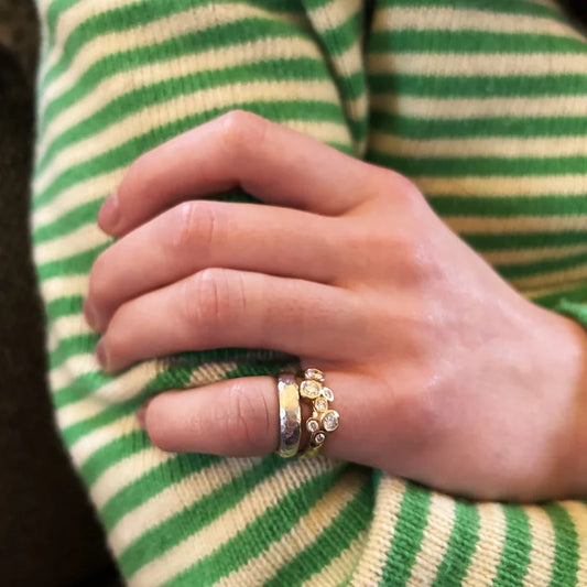 The Evolution of Signet Rings