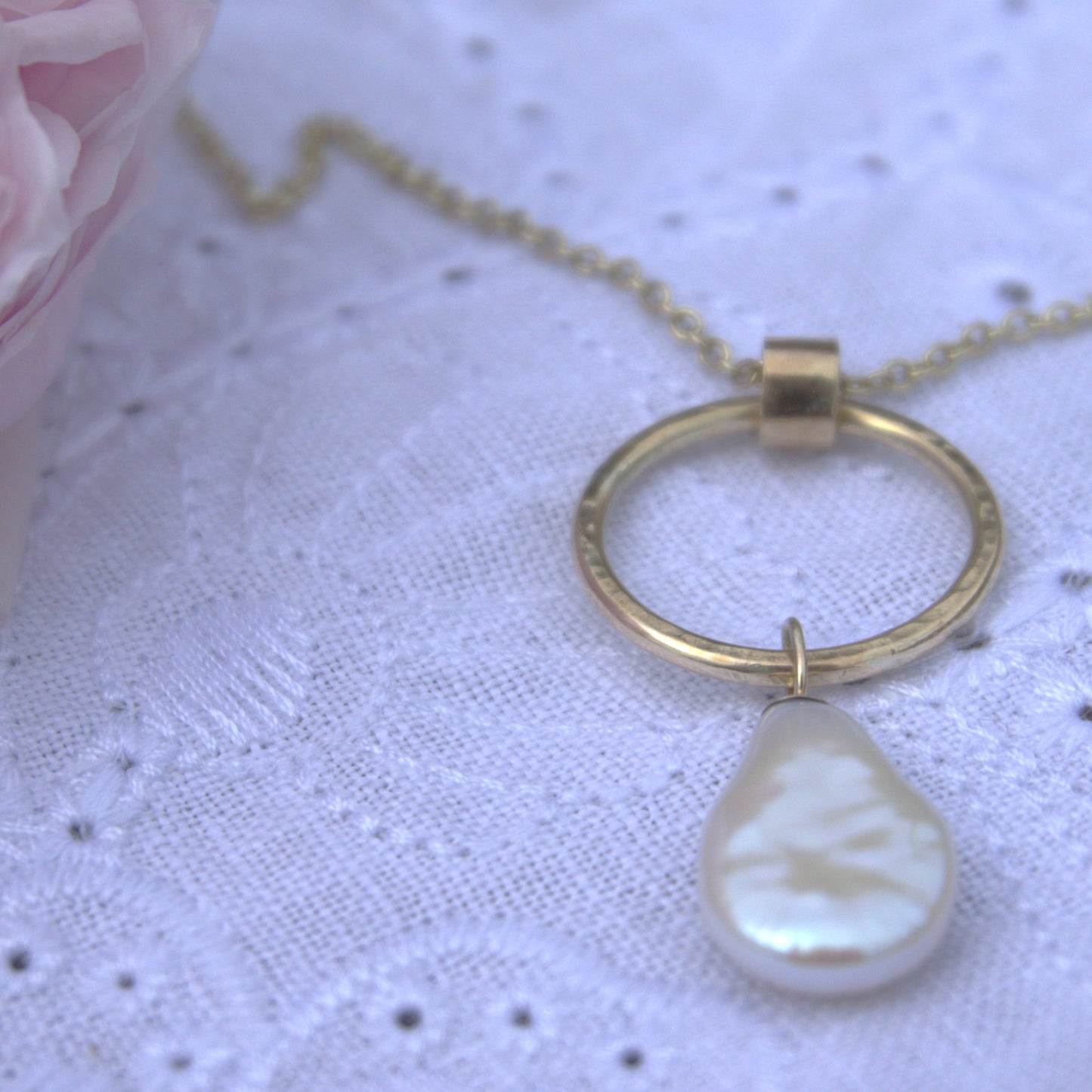Gold Pear Pearl Necklace
