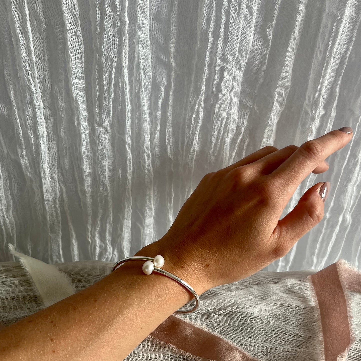 Silver & Freshwater Pearl Bangle
