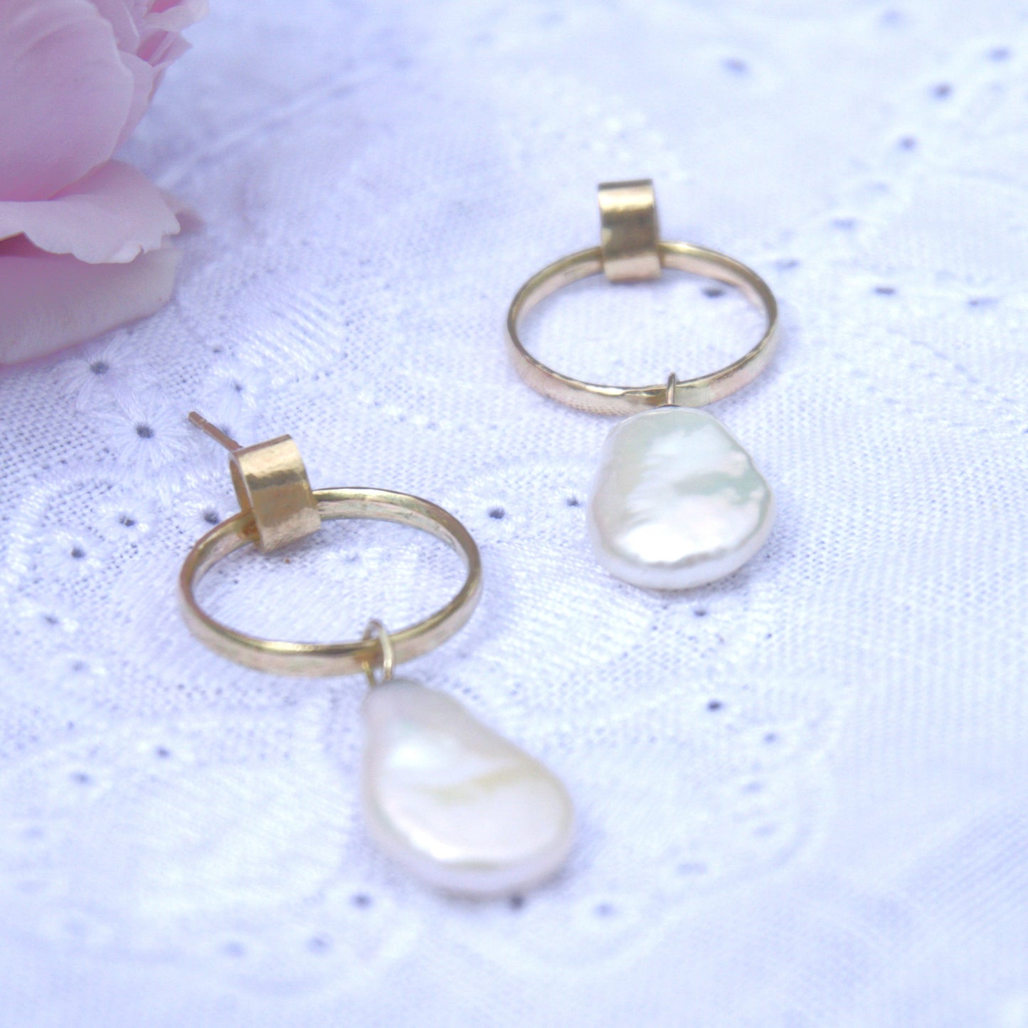 Gold Pear Pearl Earring & Necklace Set