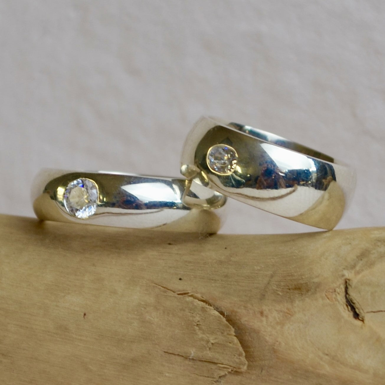 Wide Oval Diamond Band
