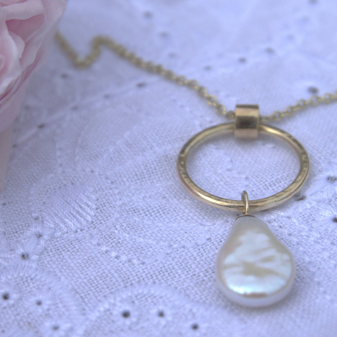 Gold Pear Pearl Necklace