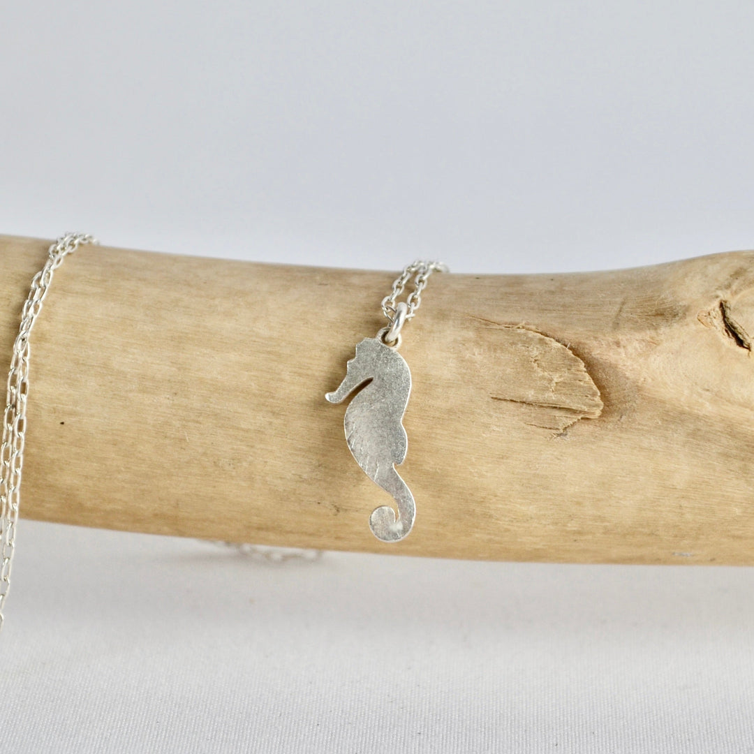Seahorse Celtic Birthstone Pendant - May/June