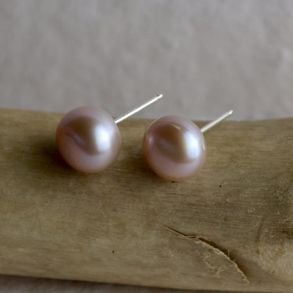 Classic Button Pearl Studs