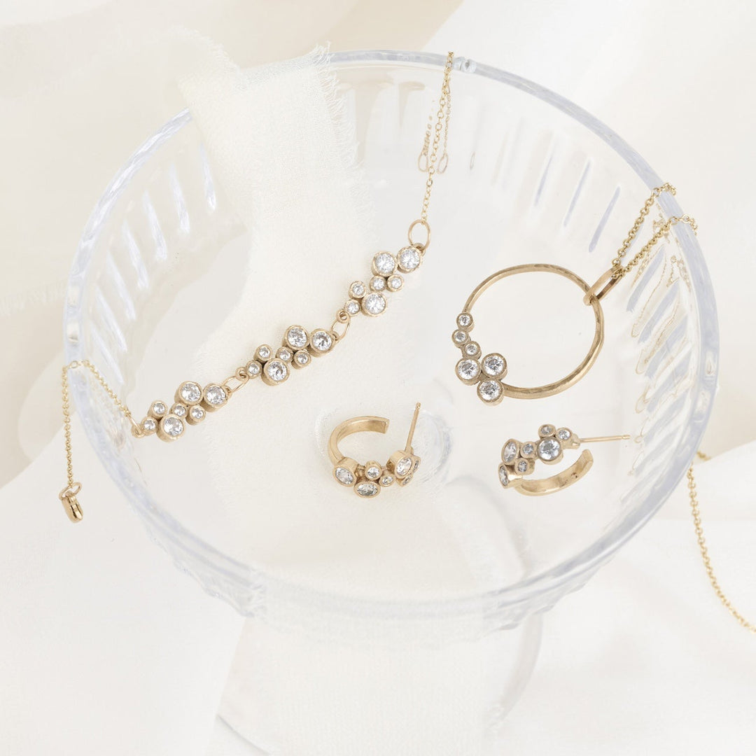 Gold Scattered Diamond Necklace